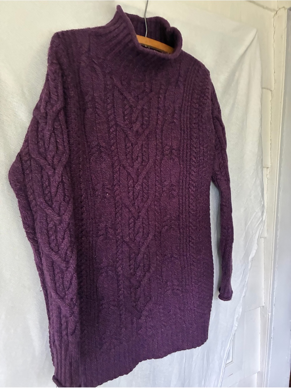 Blarney  Plum 100%  Wool Aran Originals Turtleneck Sweater Medium